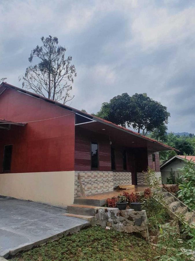 Express O 91843 Bbs Villa Ciater Bandung Exterior photo